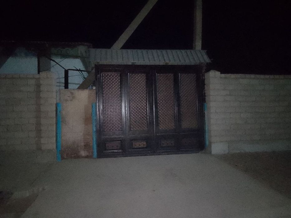 Ховли уй сотилади