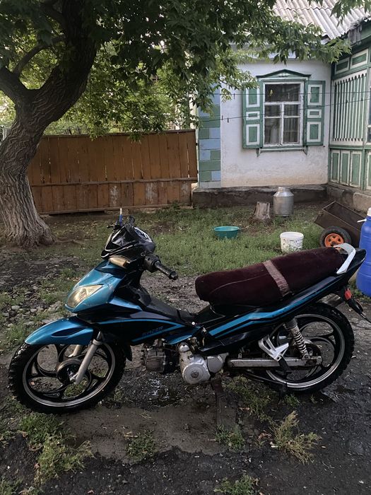 Продам мотоцикл Racer  торг есть