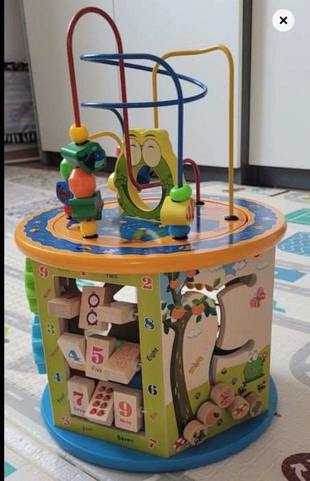 centru de activitati Montessori copii