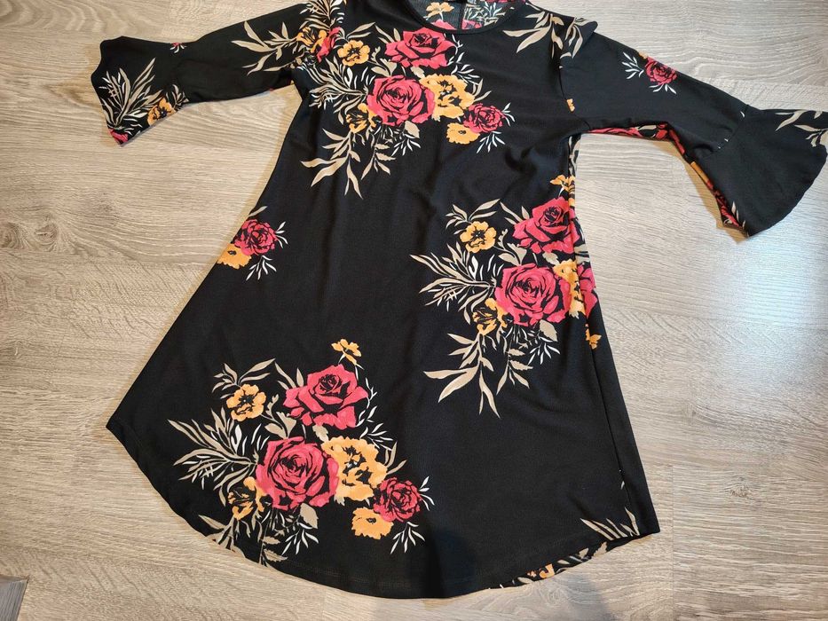 Rochie dama Destina, marime S, stare excelenta