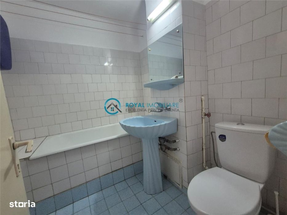 Royal Imobiliare - Vanzare apartament zona Ienachita Vacarescu