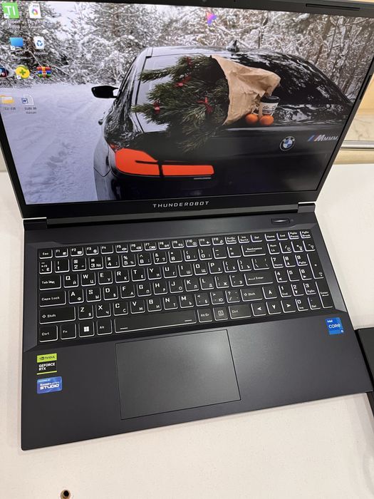 Ноутбук ThundeRobot 911S Core D 15.6" / 16 Гб / SSD 512 Гб /