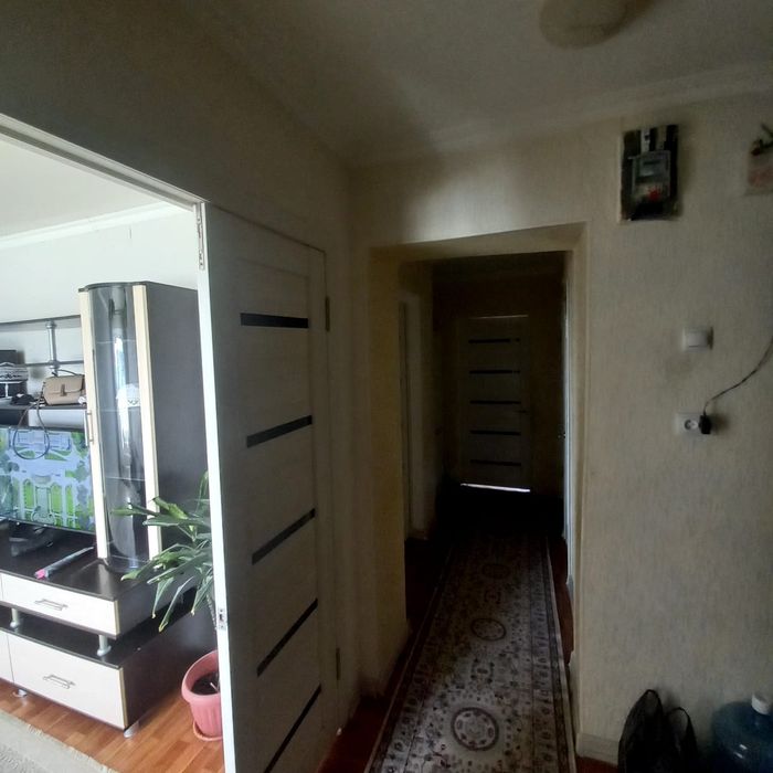 Сдаётся 3 комнатная квартира.