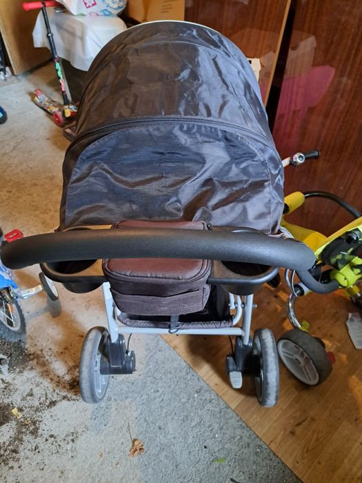 Количка Graco  със зимен чувал и дъждобран