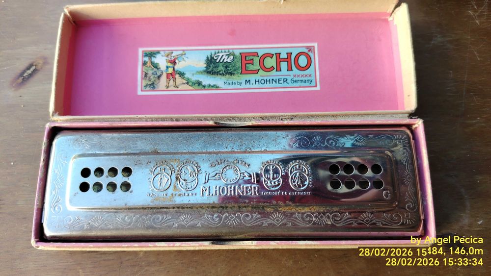 Vând muzicuță de colecție Hohner Echo Harp, produsă în Germania.