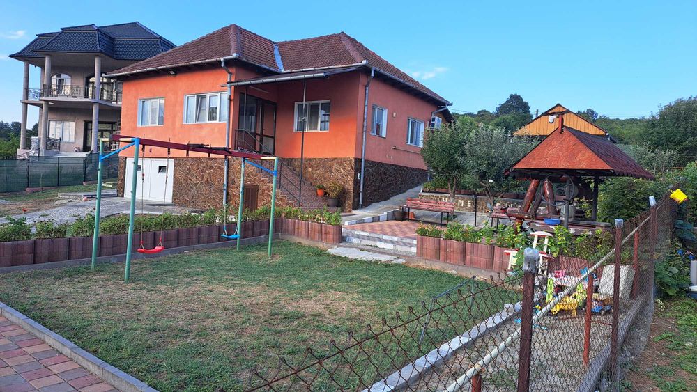 casa de inchiriat