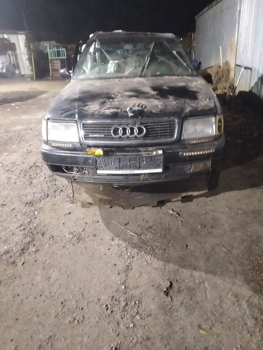 Разбор Ауди 100 с4