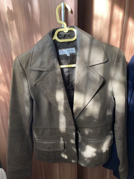 Geaca piele maro Bata