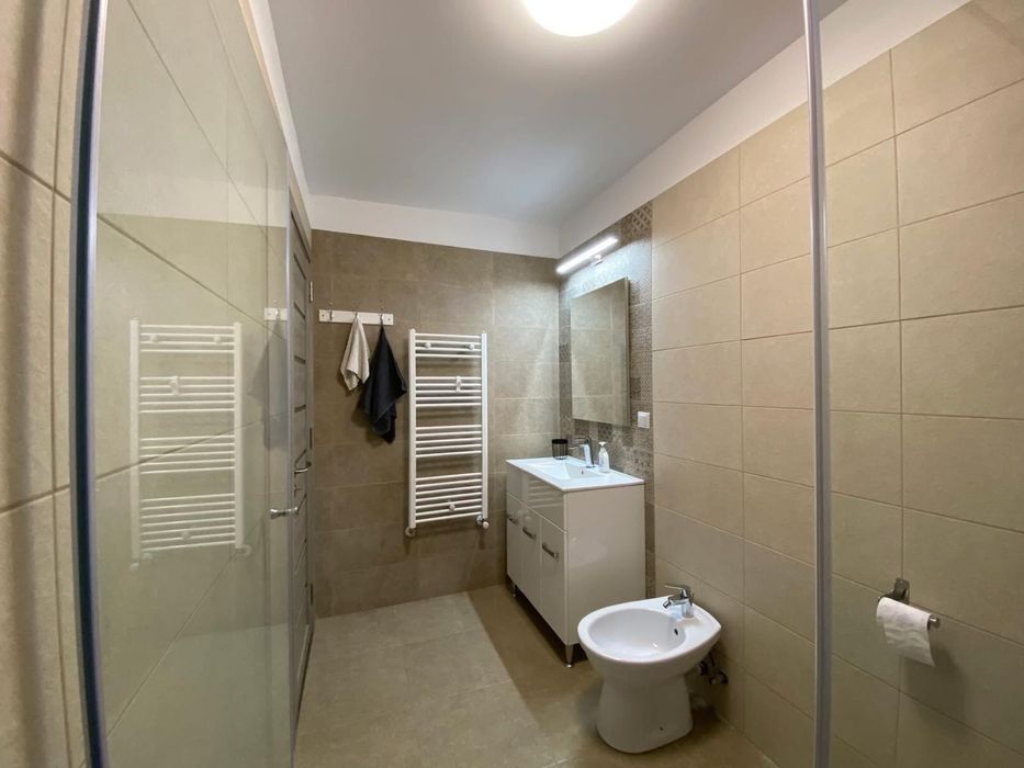 De închiriat – Apartament