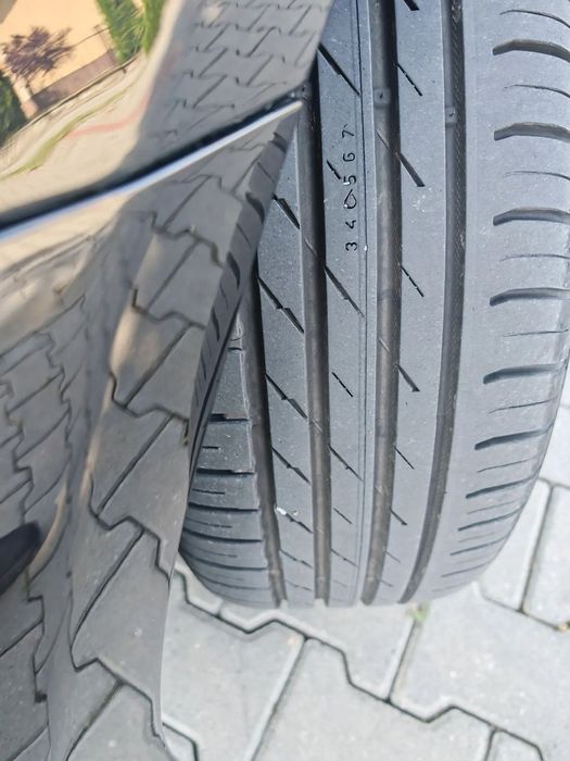 Volvo V40 De vânzare Volvo V40 D4 2013.   Se oferă și un set de cauciucuri iarna