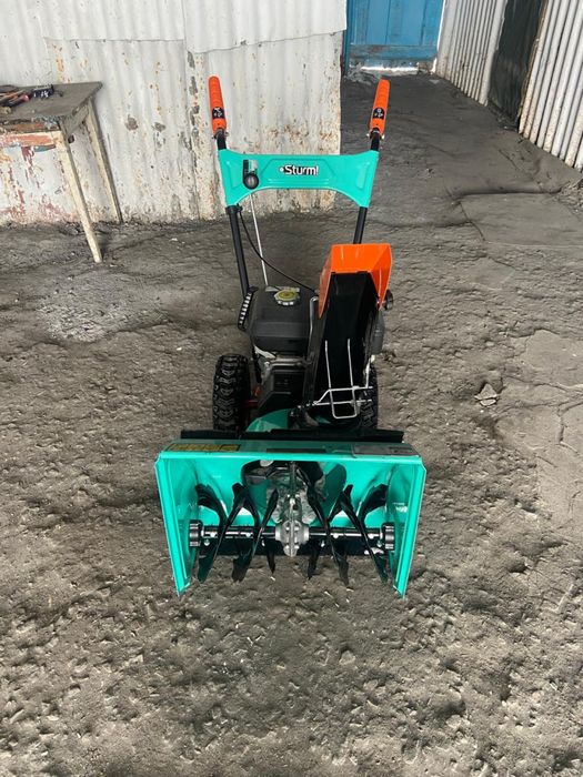 снегоуборщик штурм