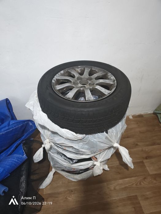 215,60,16.  лексус gs300,