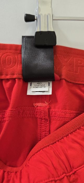 Дамски оригинални къси панталонки.  Като нови.   THE NORTH FACE