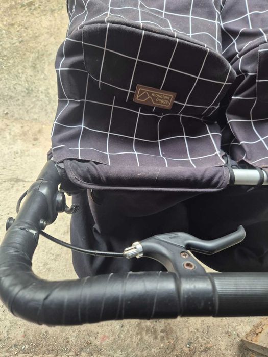 Комбинирана количка за близнаци Mountain Buggy Duet V3 + 2бр порт бебе