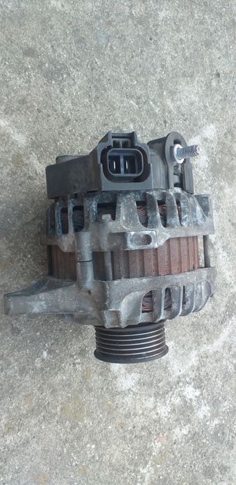 piese  hyundai i30 2008-2012