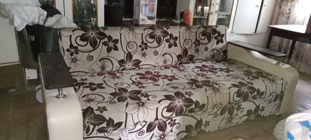 Диван продам в хорошем состоянии