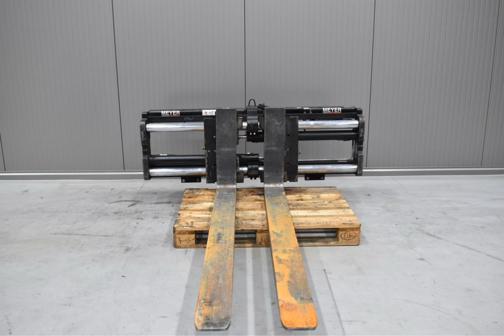 Piese stivuitor atasament stivuitor 5 t cu apropiere lame