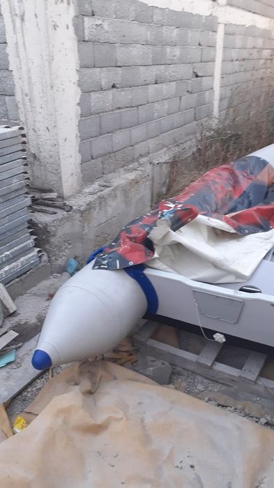 Тохамаран 3.60м в много добро състояние