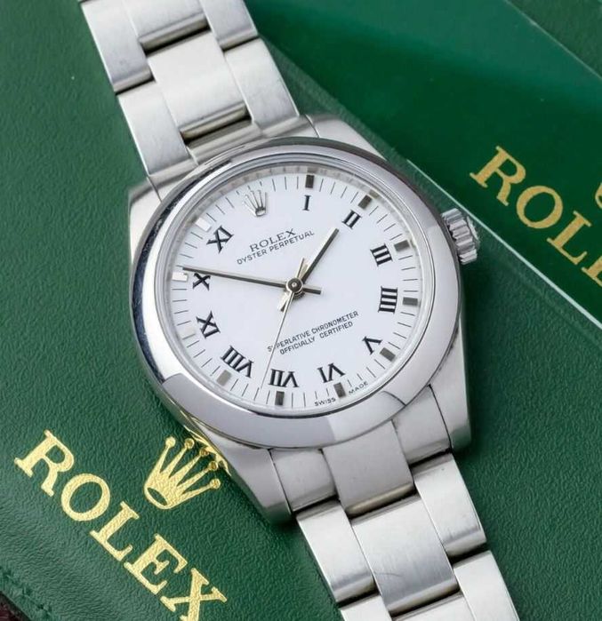 Rolex Oyster Perpetual 31 - Roman Dial - Full Set