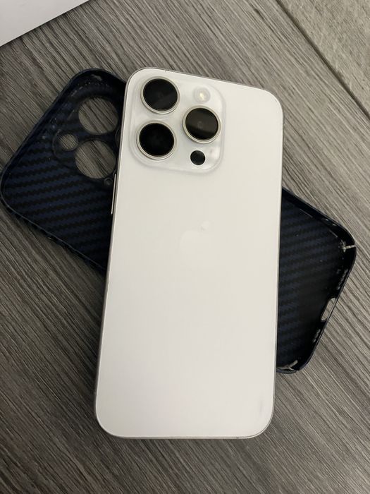 Iphone 15 Pro Alb Neverlocked 256Gb