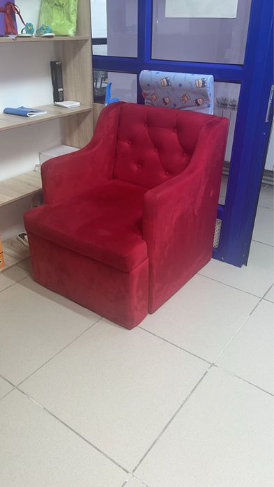 Срочно продам ветрины