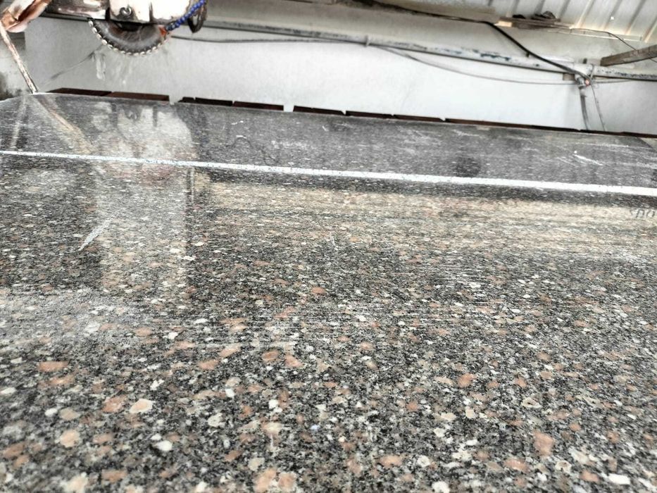 Готови Полирани Стъпала Гранит " Браун " - 25 Евро комплект с ДДС