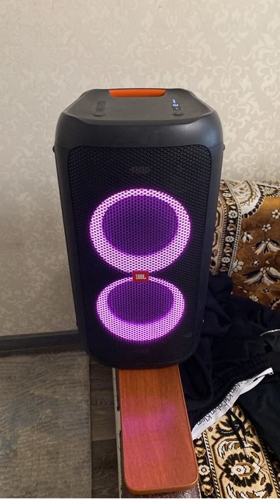 JBL Partybox 100