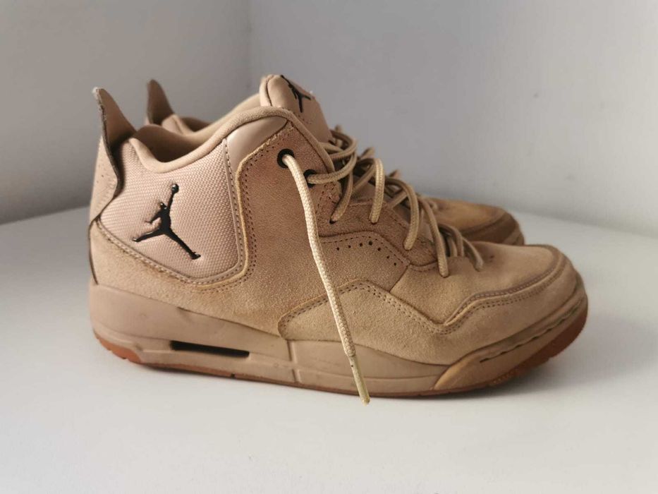 Vand Jordan Courtside 23 'Desert Gum' US 8