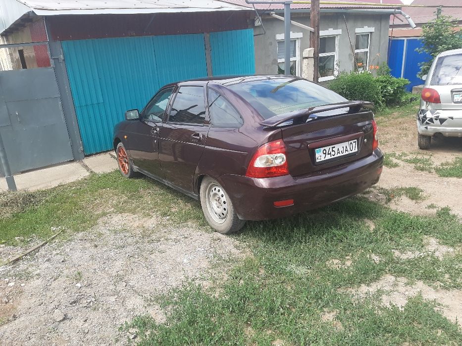 Продам Приору хэтчбек