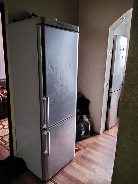 Холодильник рабочий