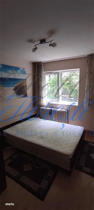 Apartament 3 camere, zona Primaverii