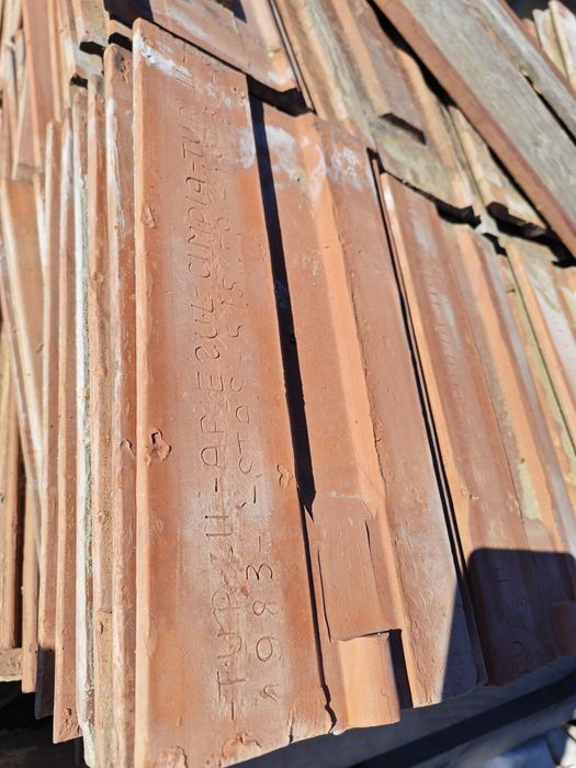 Țiglă in stare bună