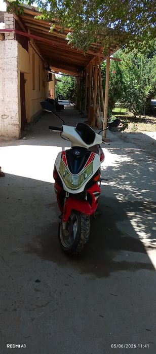 Lifan moto sotiladi
