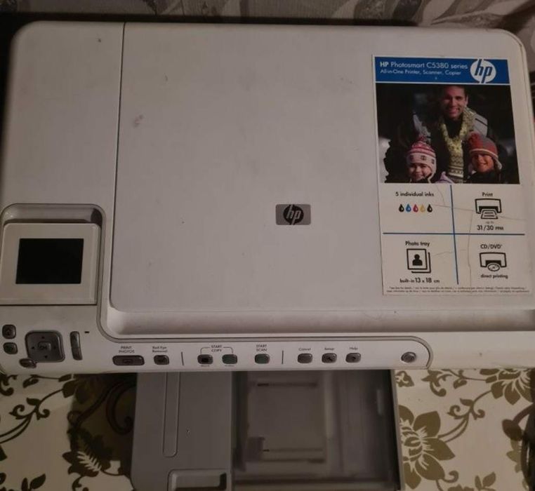 Продам принтер у него нету проводов