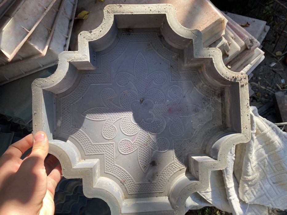 Продам вибростол с формами