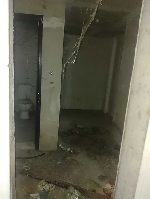 Дава се под наем Офис в Бургас, Меден рудник - зона А - 120 кв.м за 125 € - Снимка #4