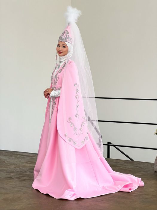 Узату платье для невесты