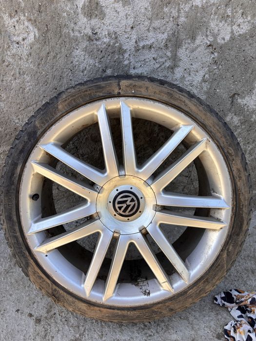 Set 4 jante Volkswagen + cauciucuri