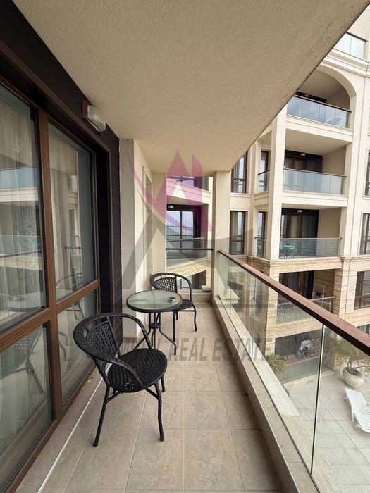 Дава се под наем Тристаен апартамент в Варна, Левски - 118 кв.м за 947.58 € - Снимка #8