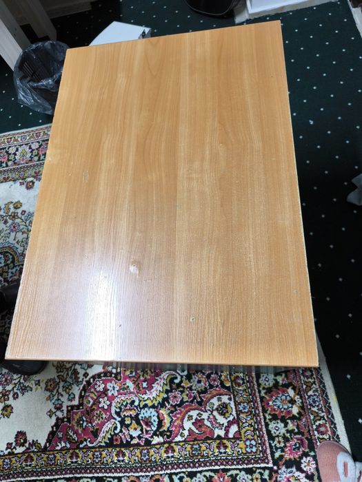 Офисные столы разных размеров