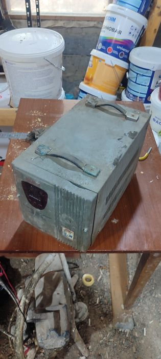 Стабилизатор Ресанта 12000