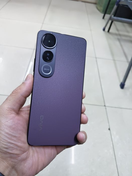 Vivo 50 lite продам