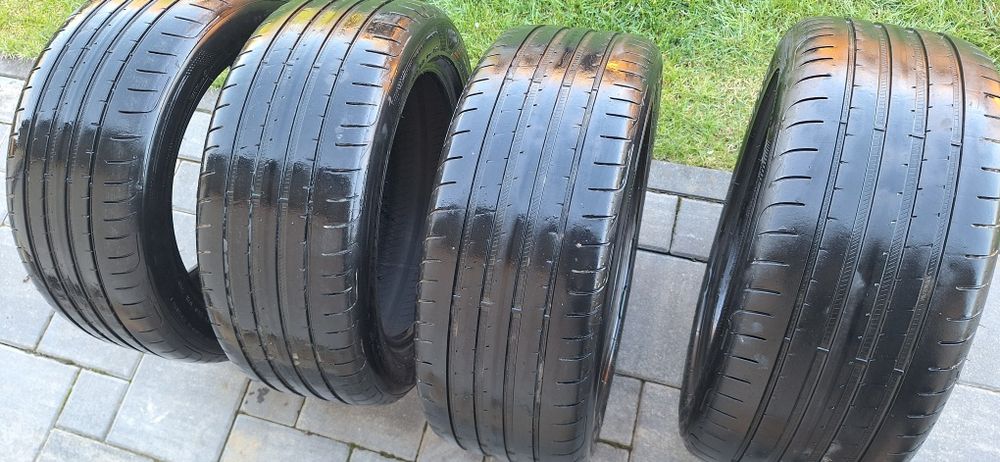 Cauciucuri 225/50 R17 Good Year