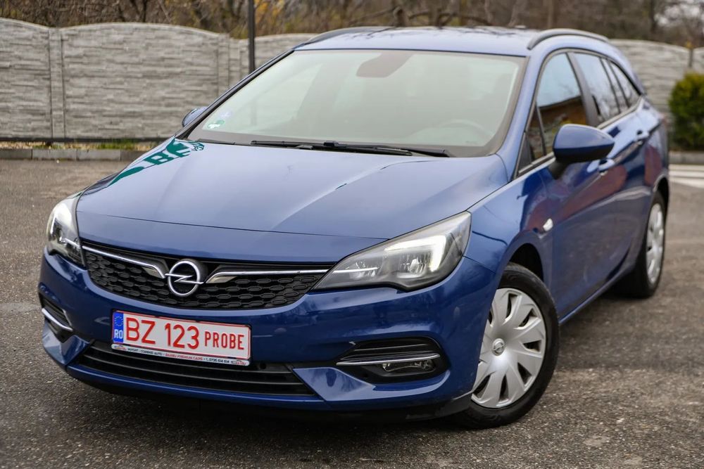 Opel Astra Facelift/ Led/ Navigatia mare/ Android Auto/ Garantie 1 an