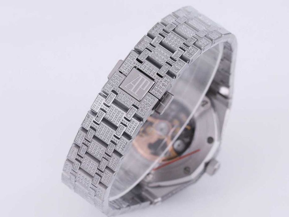 Автоматичен мъжки часовник Audemars Piguet Royal Oak Iced Out