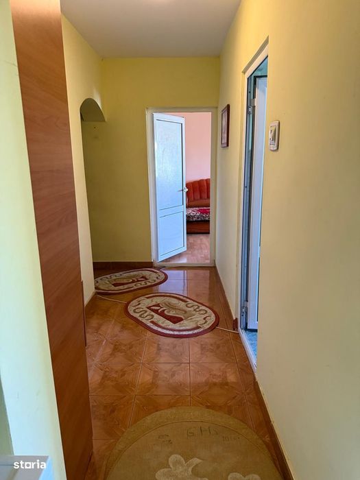 Vand apartament 3 Camere
