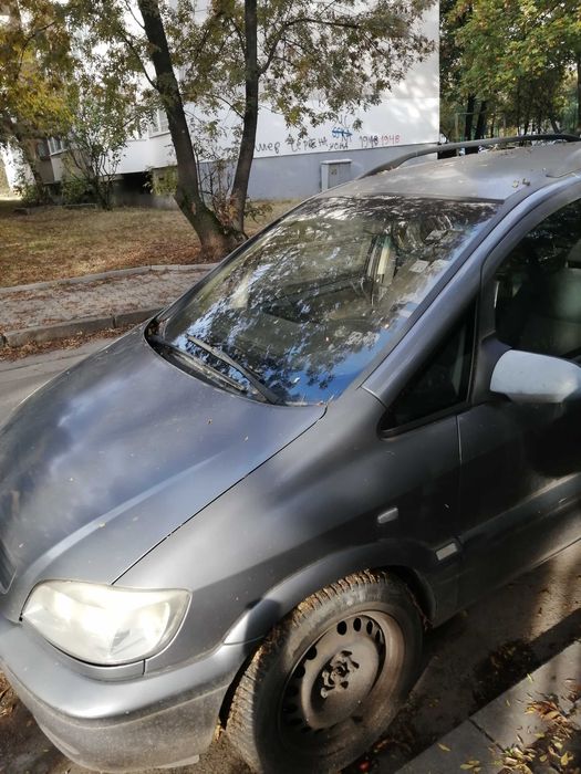 Opel Zafira 2.0 DTI 2005г