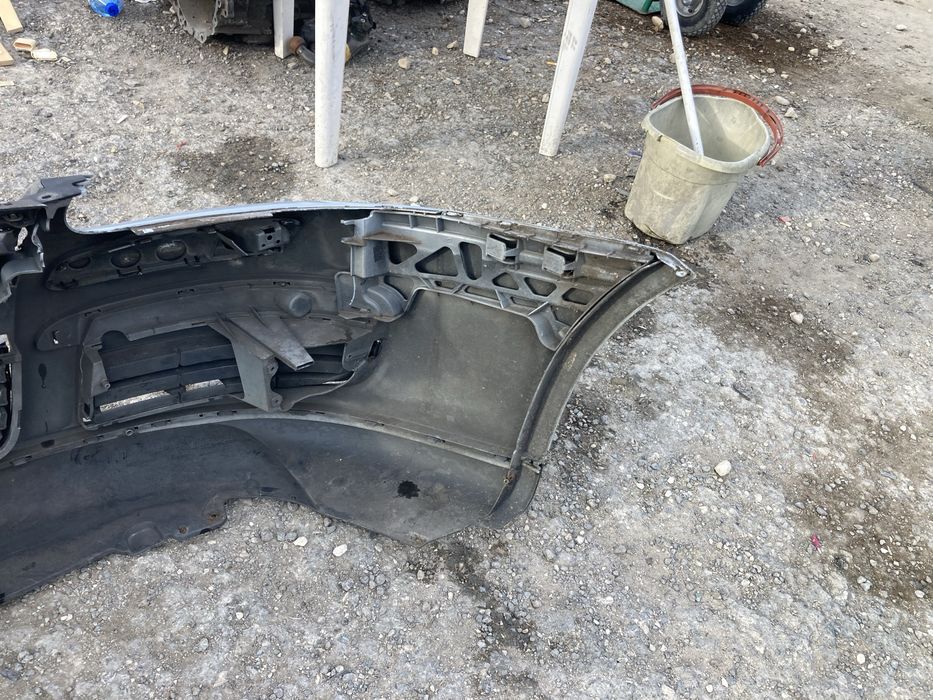 Оригинална предна броня за Голф 5 комби 2007- 2010