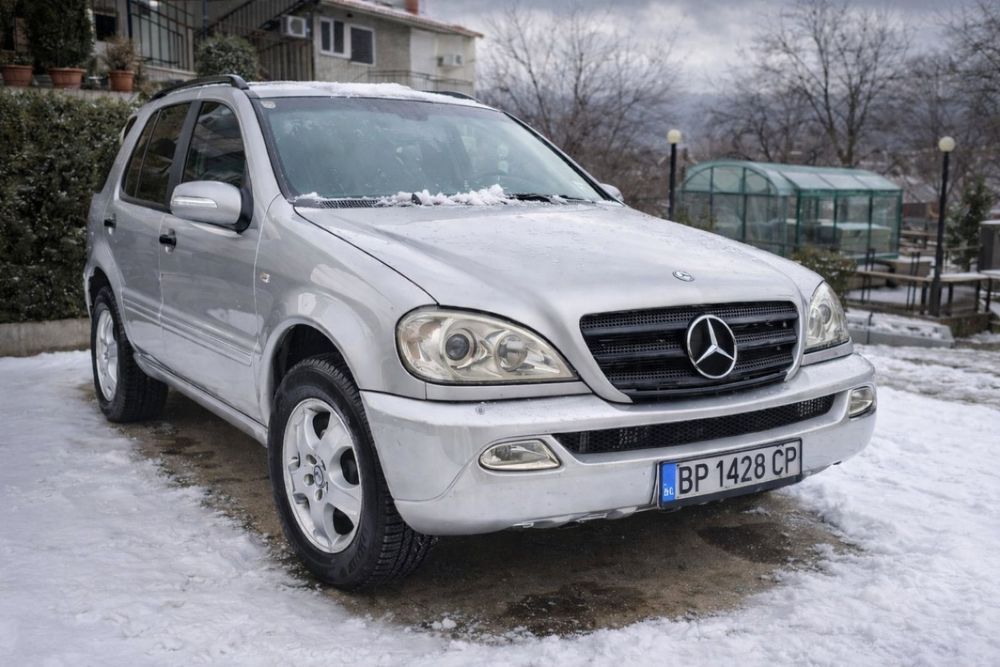 Mercedes ML 270;