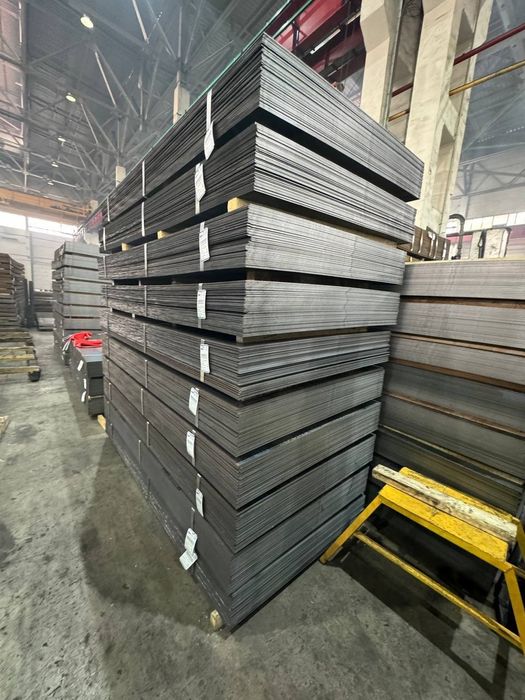 Лист стальной в ассортименте г/к х/к перечисление/наличными